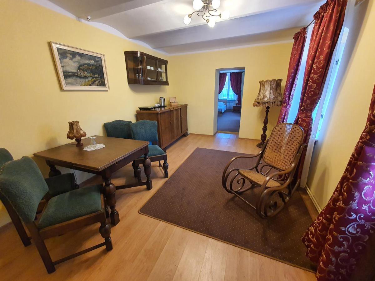 Palac Lawica- Splywy Przelomem Bardzkim Kłodzko Dış mekan fotoğraf